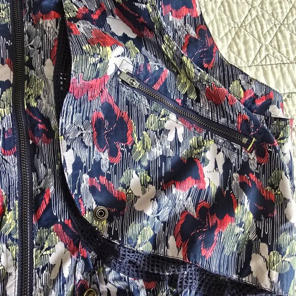 FP MOVEMENT Off The Grid Supernova Floral Vest Size Small NWOT - Picture 11 of 11